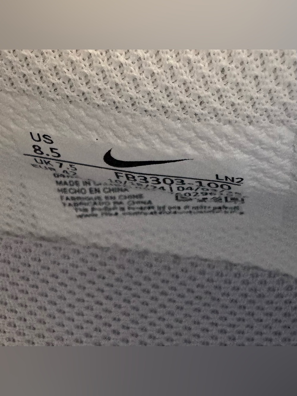 Brand new! Men’s Nike Vapor Speed 3 in White Wolf & Grey. Size 8.5 - Picture 4 of 6